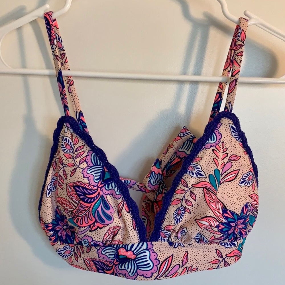 bikini top